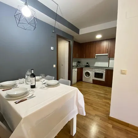 Lh Apartamento El Refugio De Benasque